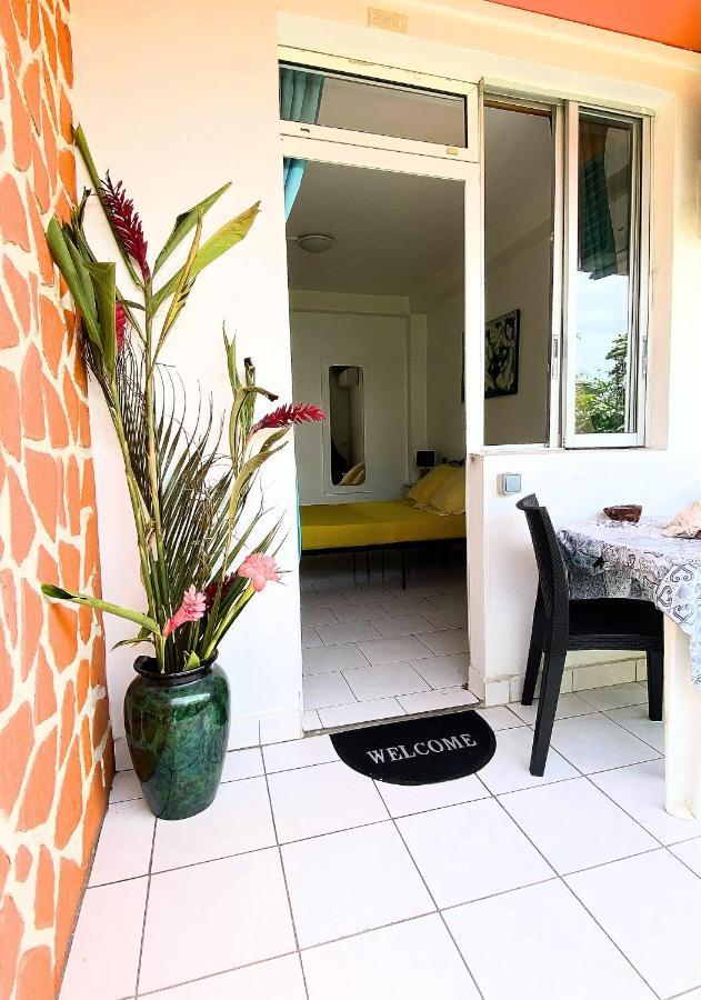 Auberge K-Wan Hostel - Proche Plages Deshaies Ngoại thất bức ảnh