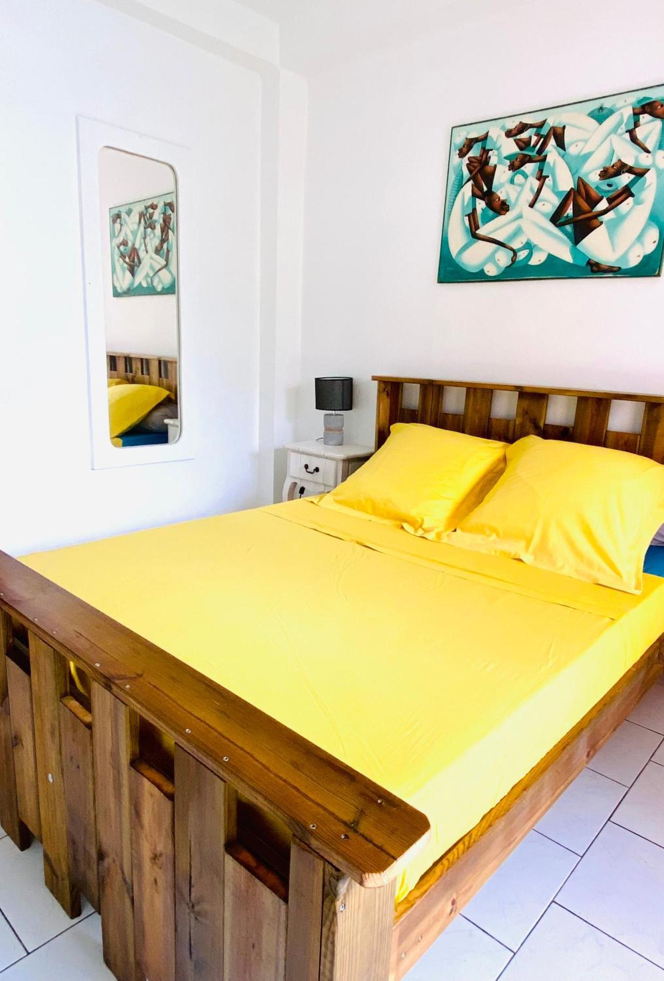 Auberge K-Wan Hostel - Proche Plages Deshaies Ngoại thất bức ảnh