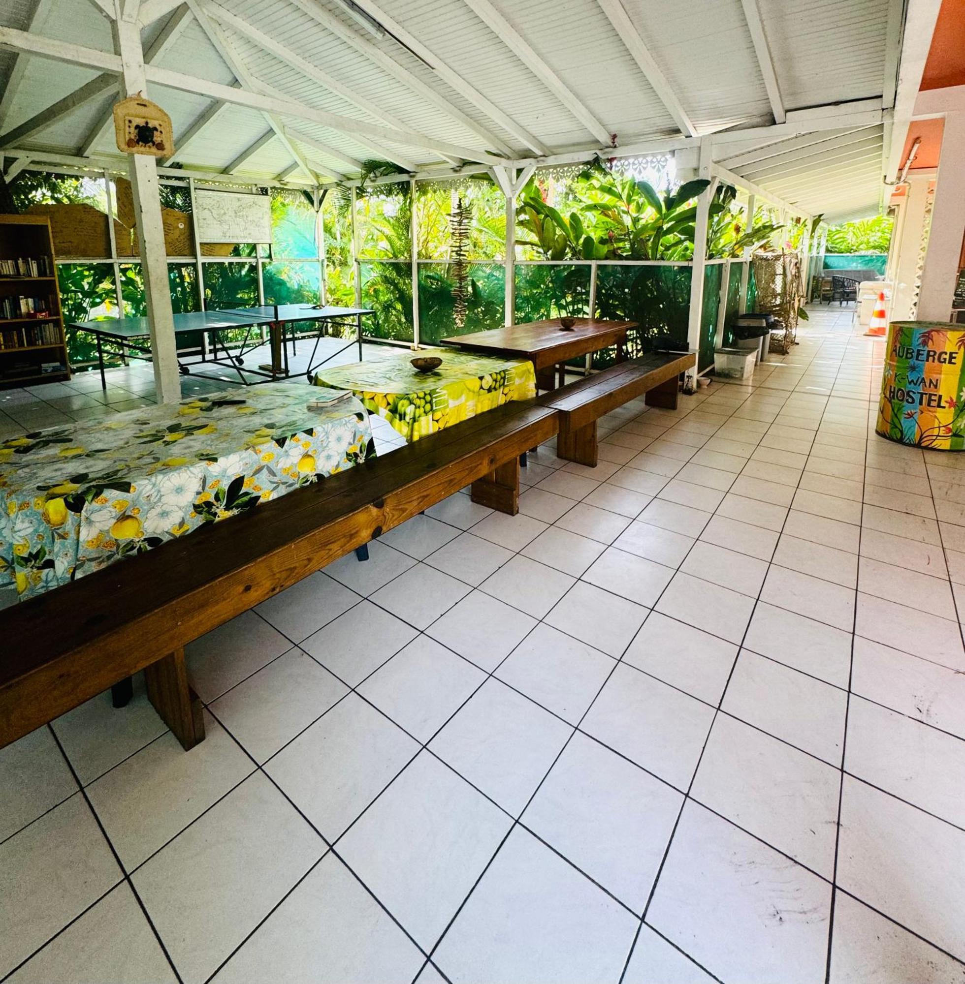 Auberge K-Wan Hostel - Proche Plages Deshaies Ngoại thất bức ảnh